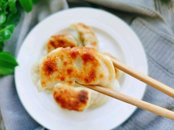 可煎可蒸马蹄猪肉煎饺