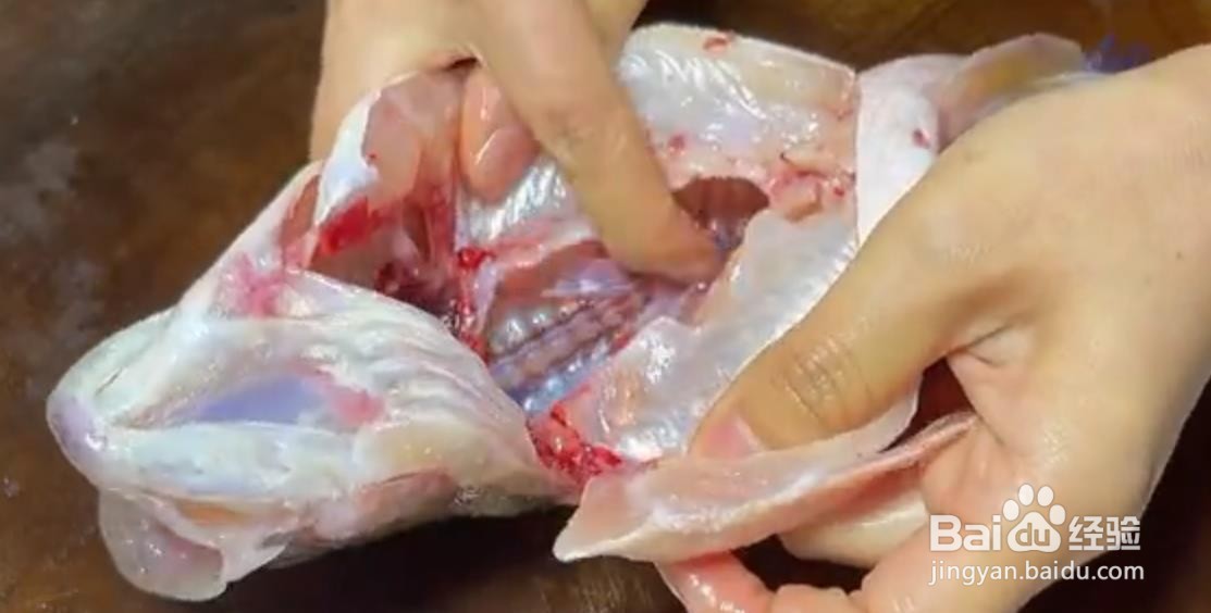 家常菜制作分享:清蒸鲈鱼的秘诀