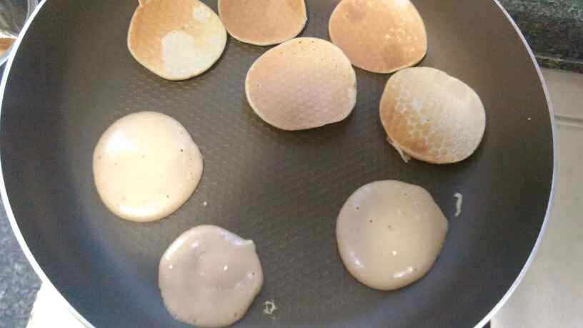 香蕉小煎饼超级好吃,不会做我来教你