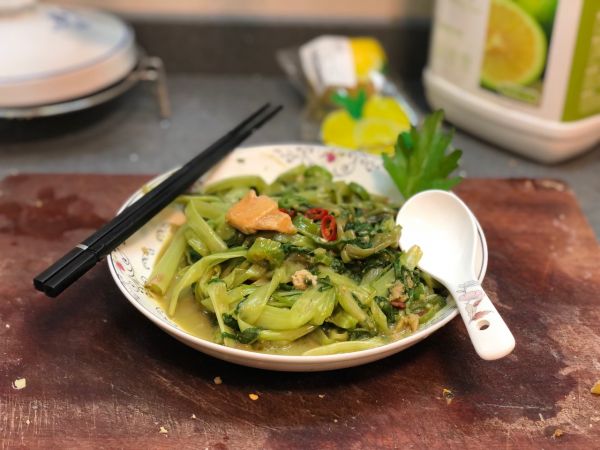 椒丝腐乳炒通菜