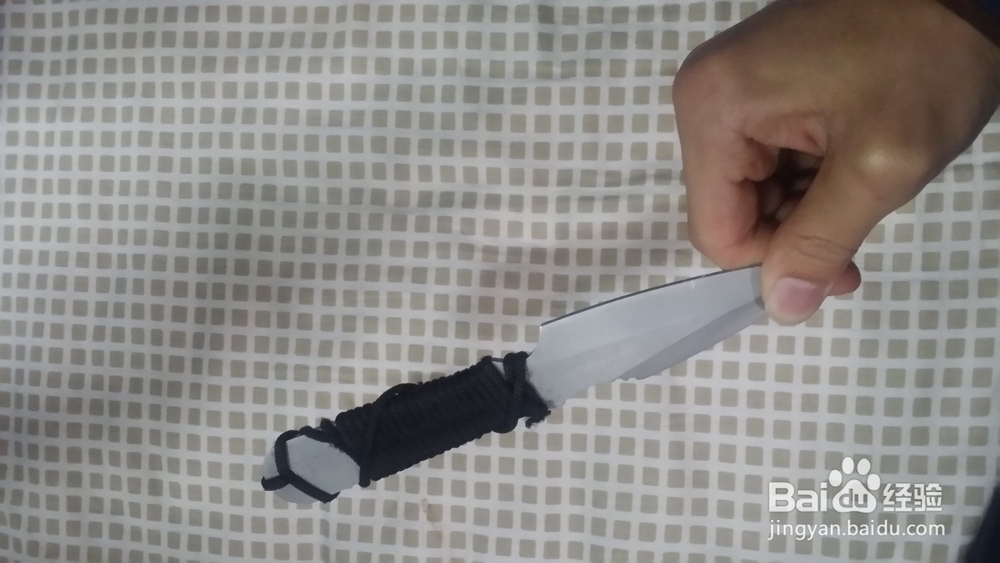 握飞刀两种手法