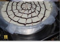 有花纹的日式轻乳酪蛋糕