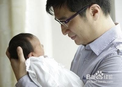 婴儿照顾的一些技巧解析