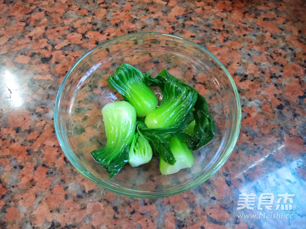 虫草花鲜肉云吞面