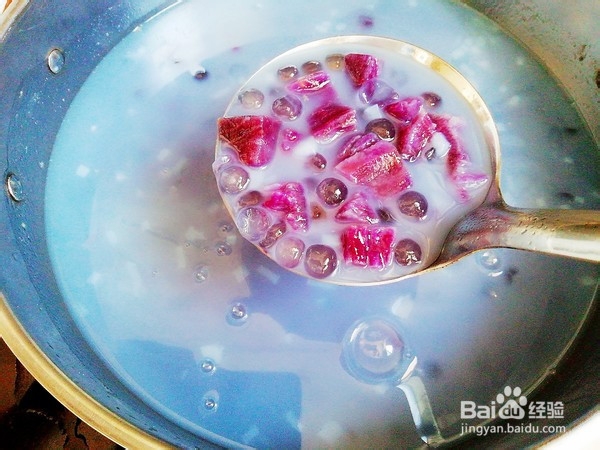 椰汁紫薯西米露的做法