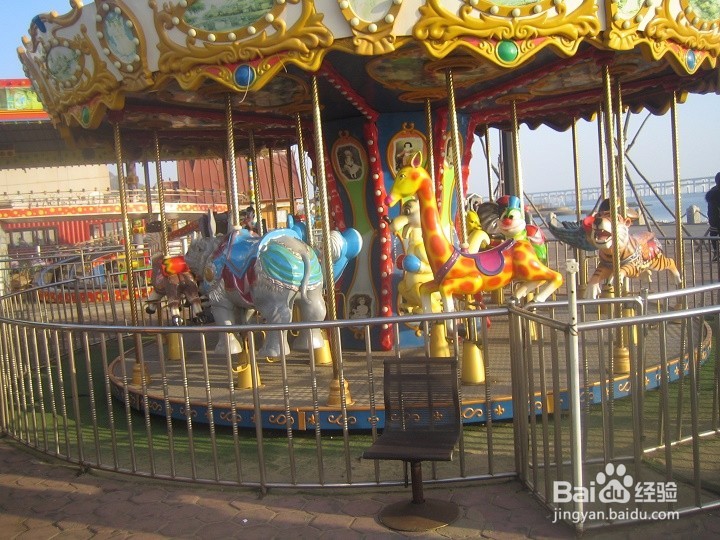 老年人怎样拍摇动的游戏船