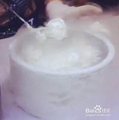 烟雾冰淇淋做法