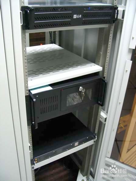 亲身经历:到机房维修服务器完全纪实：[2]