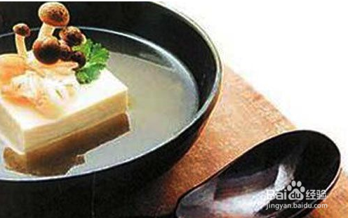 抗癌食谱:凤尾菇炖豆腐