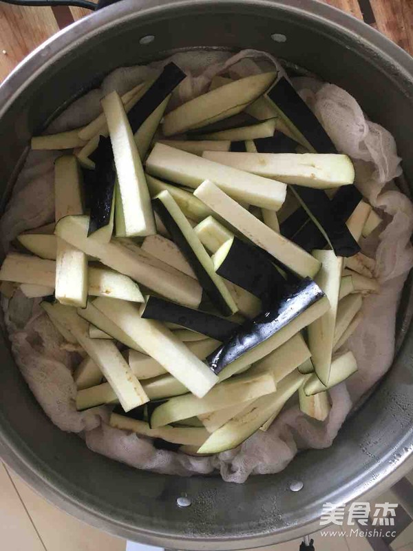 凉拌茄子的做法