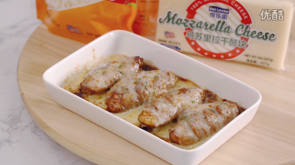 芝士焗黑胡椒鸡翅