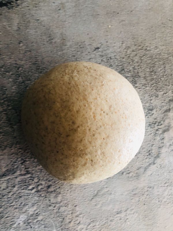 沙拉玉米火腿欧包