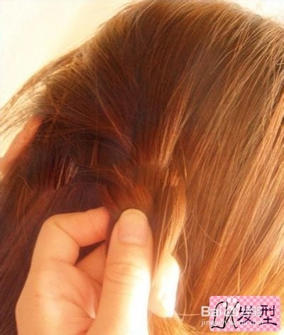 教你淑女款韩式盘头发新发型教程 简单易学