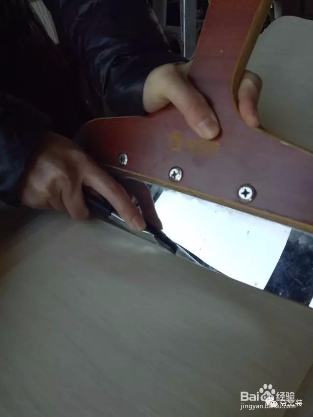 墙纸墙布施工工具作用