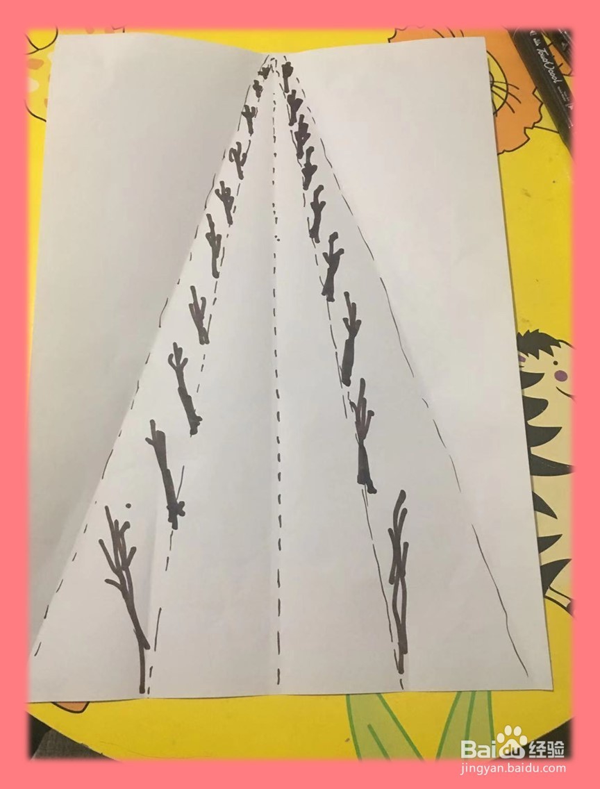 如何教小朋友画近大远小的马路-趣简单哦