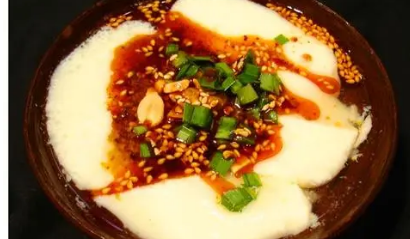 一碗带卤豆腐脑的热量是多少