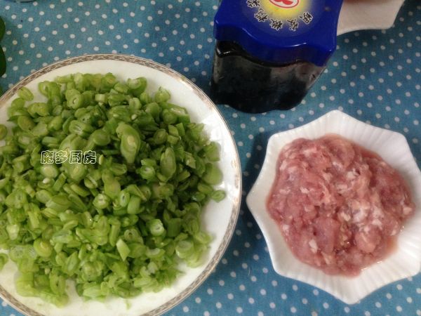 榄菜肉沫四季豆