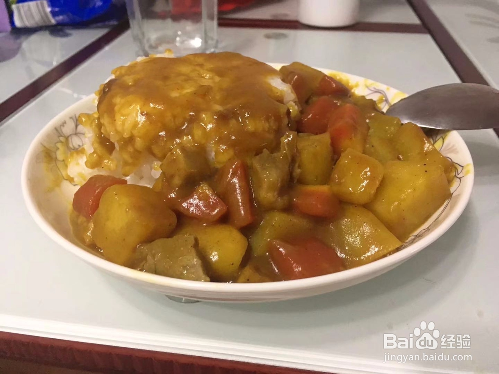 如何制作咖喱饭/面