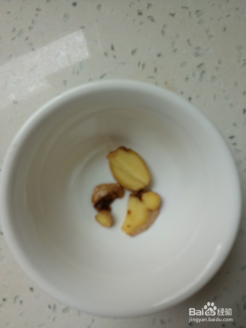 砂锅鸡腿炖葫芦