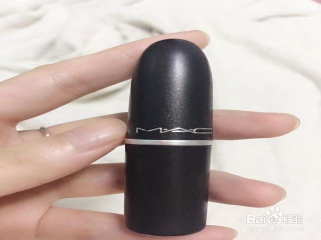 mac口红怎么打开内管