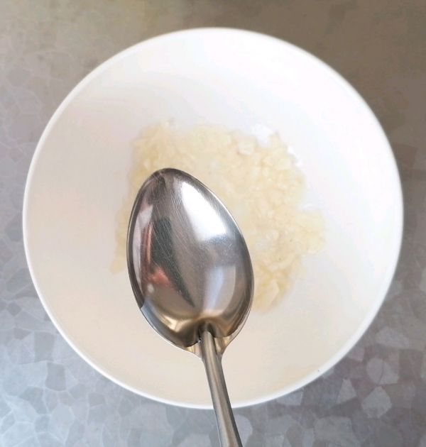 开胃凉拌西瓜皮