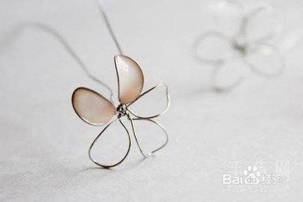 指甲油变身小清新花环