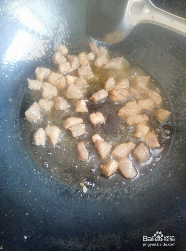 教你做豌豆杏鲍菇炒肉丁