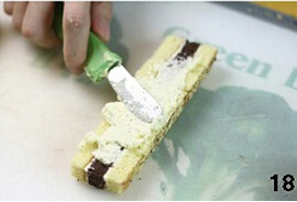 双色棋格奶油蛋糕