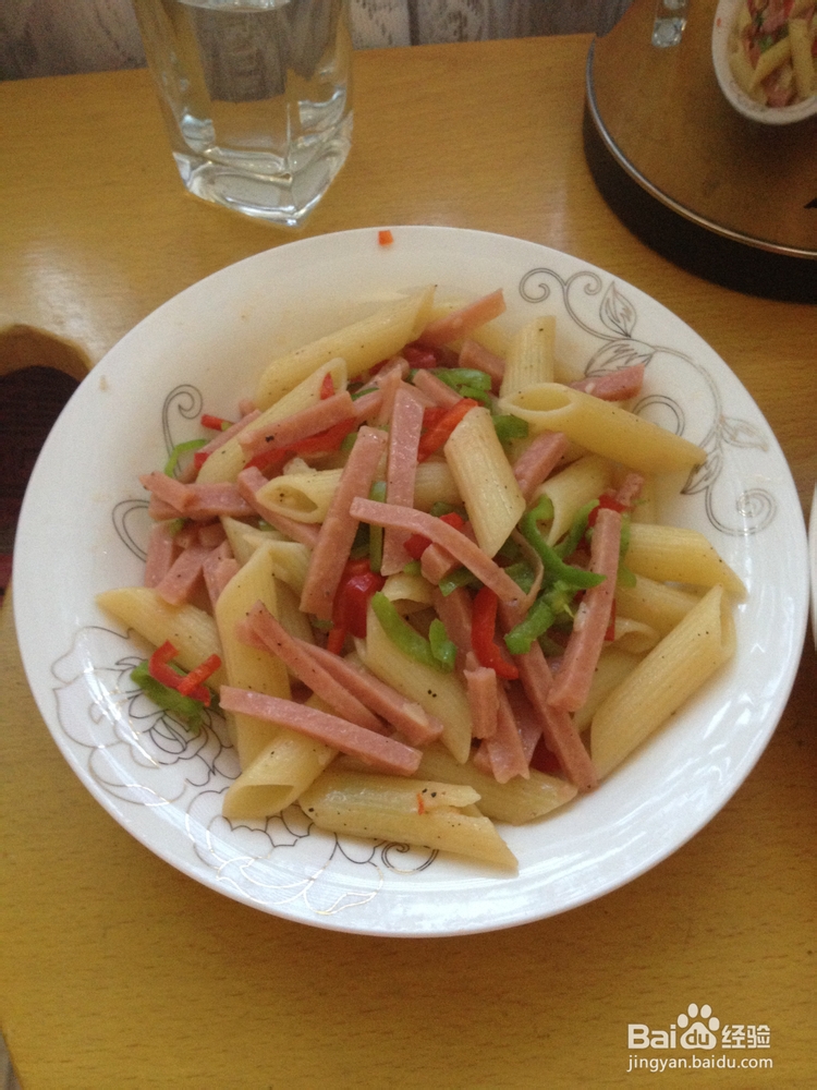 【懒人菜谱】黑椒火腿意大利面