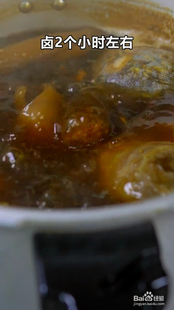 如何制作五香卤牛肉？