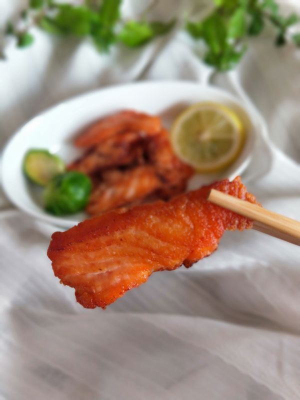 柠香黑椒三文鱼