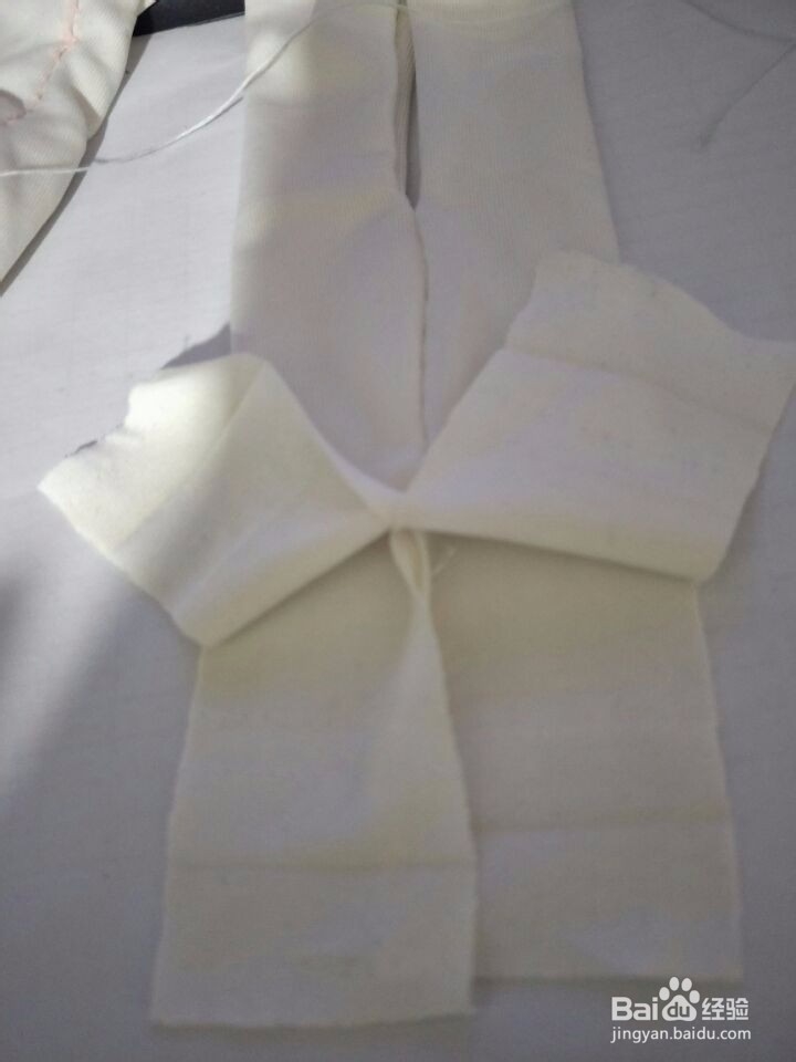 田野搬家时穿的衣服的同款简单做法