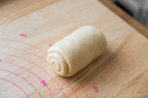 布里欧修皇冠吐司的做法