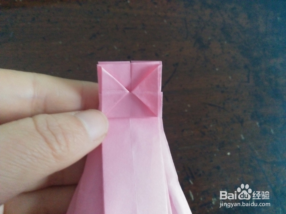 如何用纸折晚礼服连衣裙