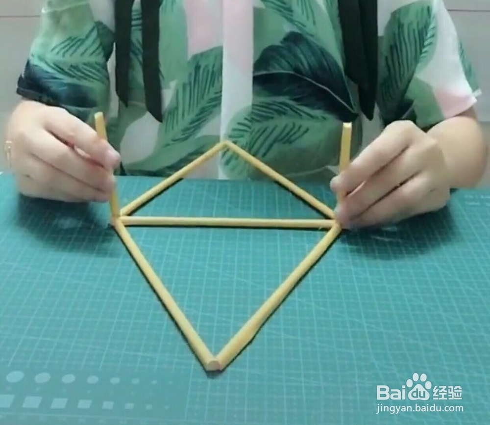 一次性筷子怎么变装饰品，做法一