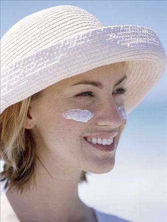 使用防晒霜能有效美白吗