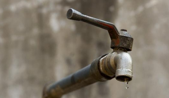 墙体里的水管冻住了怎么解决