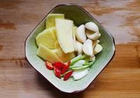 台湾阿基师正宗版-台式三杯鸡怎么做