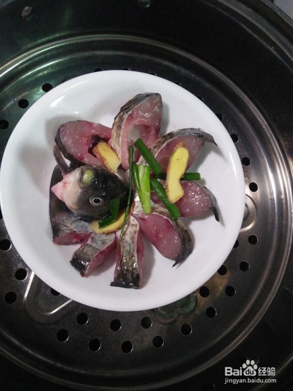 蒸鲫鱼的烹饪方法