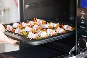 用烤箱怎么做蔬菜猪肉卷