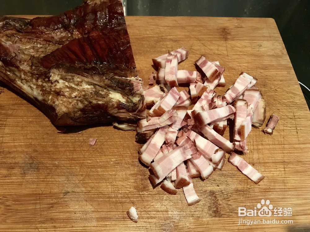 应该这样做香菇腊肉焖饭