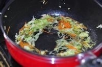 炒方便面的做法