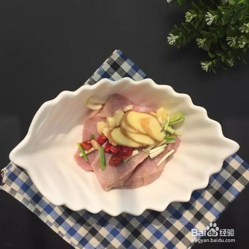 无敌简单，比买的要好吃100倍【蜜汁叉烧】