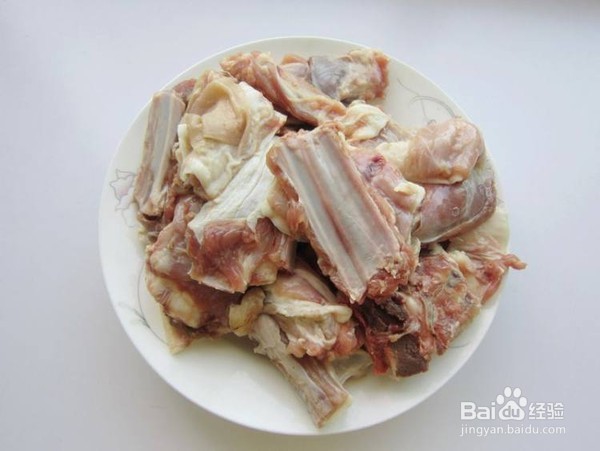 制作美味的新疆大盘羊排