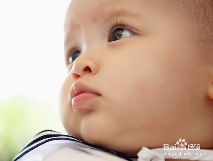 如何给孩子健康的“春捂”？