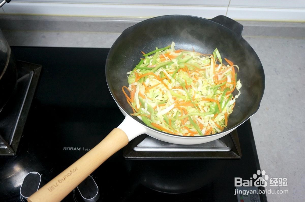 脆嫩爽滑肉丝圆白菜炖粉条