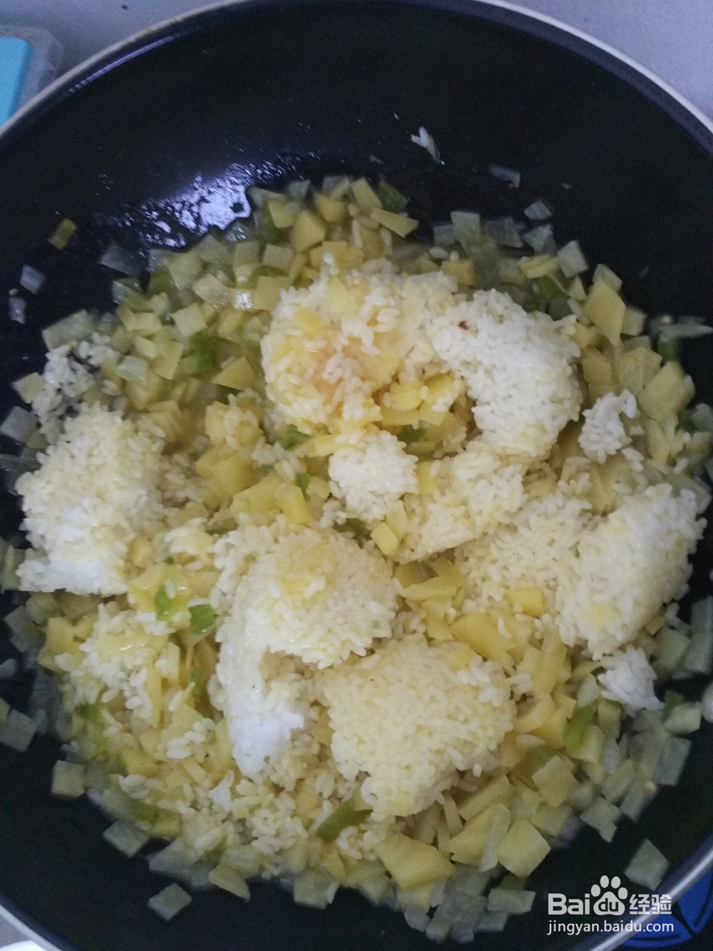 三丁炒饭如何做?