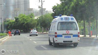 科目三考试怎样安全超车