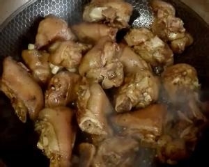 红烧猪蹄做法