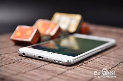 青年良品再升级 续航能力超强魅蓝E2评测